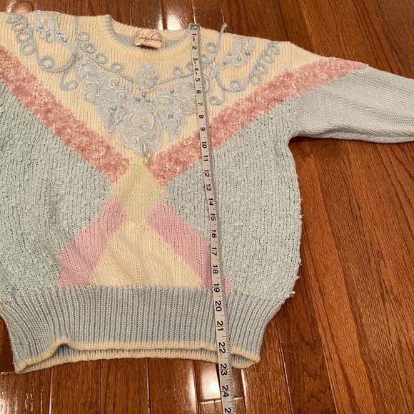 (Jaclyn Smith) Vintage Sweater - Picture 11 of 16